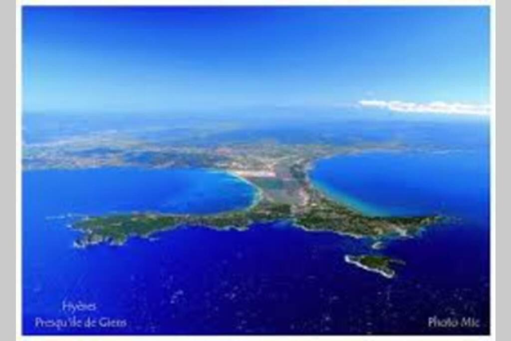 La Tour Fondue Appartement Vue Mer Grand T2 Face A Porquerolles Drap Serviette Non Fournis Hyères Exterior foto