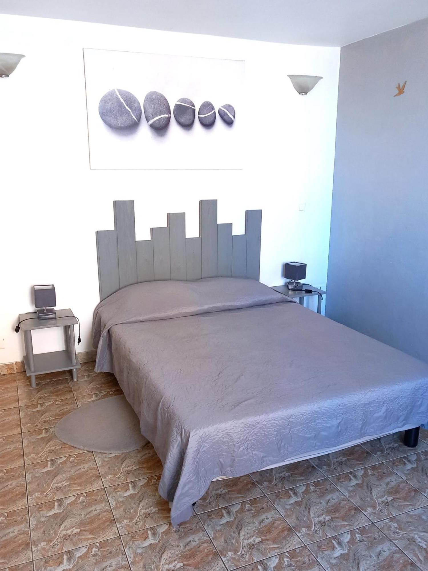 La Tour Fondue Appartement Vue Mer Grand T2 Face A Porquerolles Drap Serviette Non Fournis Hyères Exterior foto